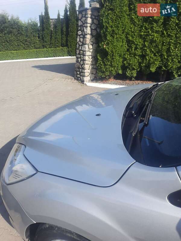 Хэтчбек Ford Focus 2009 в Волочиске