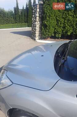 Хэтчбек Ford Focus 2009 в 