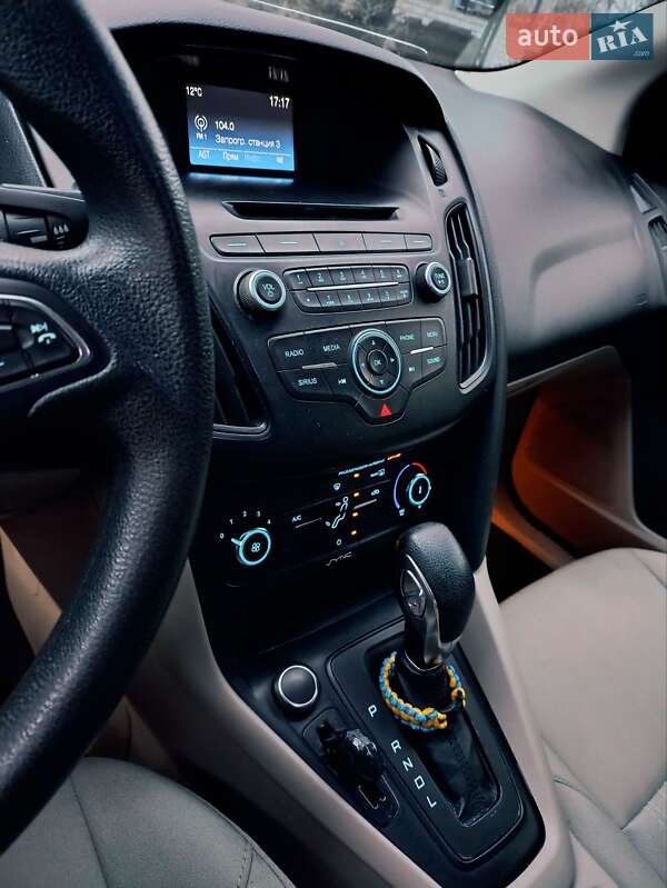Седан Ford Focus 2016 в Дніпрі