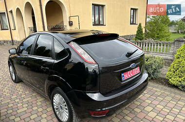 Хэтчбек Ford Focus 2008 в 