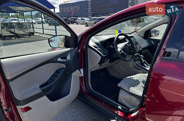 Седан Ford Focus 2014 в 