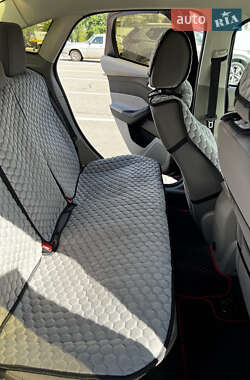 Седан Ford Focus 2014 в 