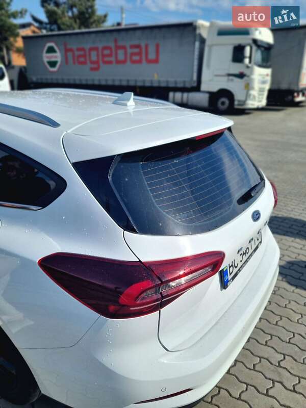 Универсал Ford Focus 2023 в Яворове