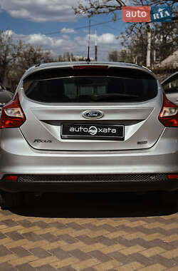 Универсал Ford Focus 2014 в 