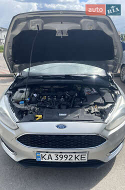 Седан Ford Focus 2016 в Вишневому