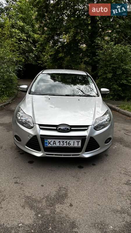 Седан Ford Focus 2013 в Киеве