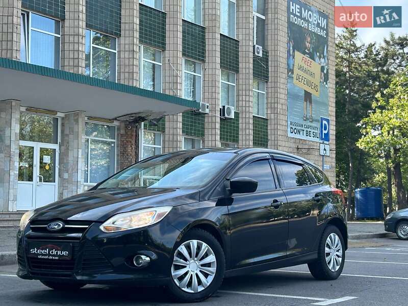 Хетчбек Ford Focus 2011 в Миколаєві