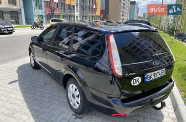 Универсал Ford Focus 2010 в 