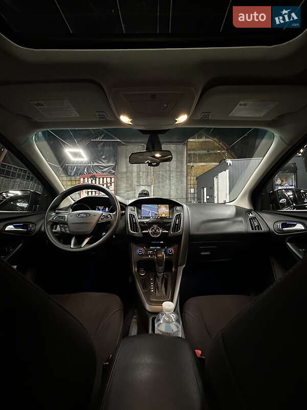 Хэтчбек Ford Focus 2017 в Киеве