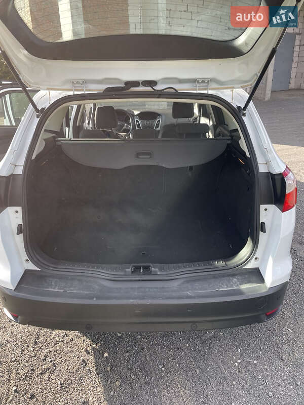 Универсал Ford Focus 2013 в Хмельницком фото 2 Универсал Ford Focus 2013 в Хмельницком