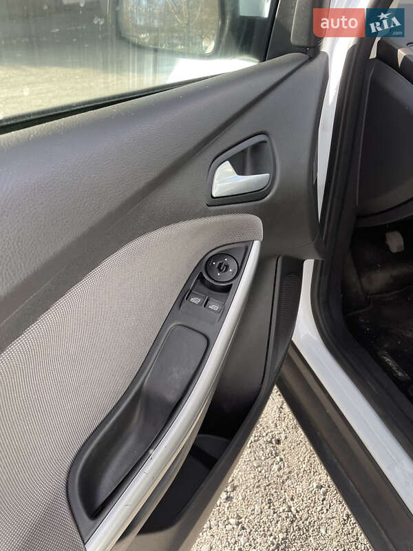 Универсал Ford Focus 2013 в Хмельницком фото 6 Универсал Ford Focus 2013 в Хмельницком