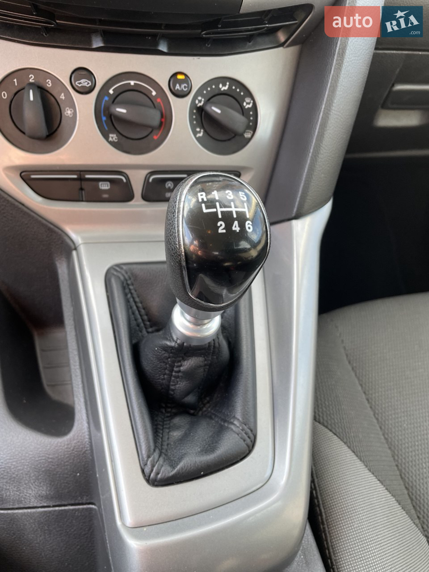 2013 Ford Focus - мініатюра 15