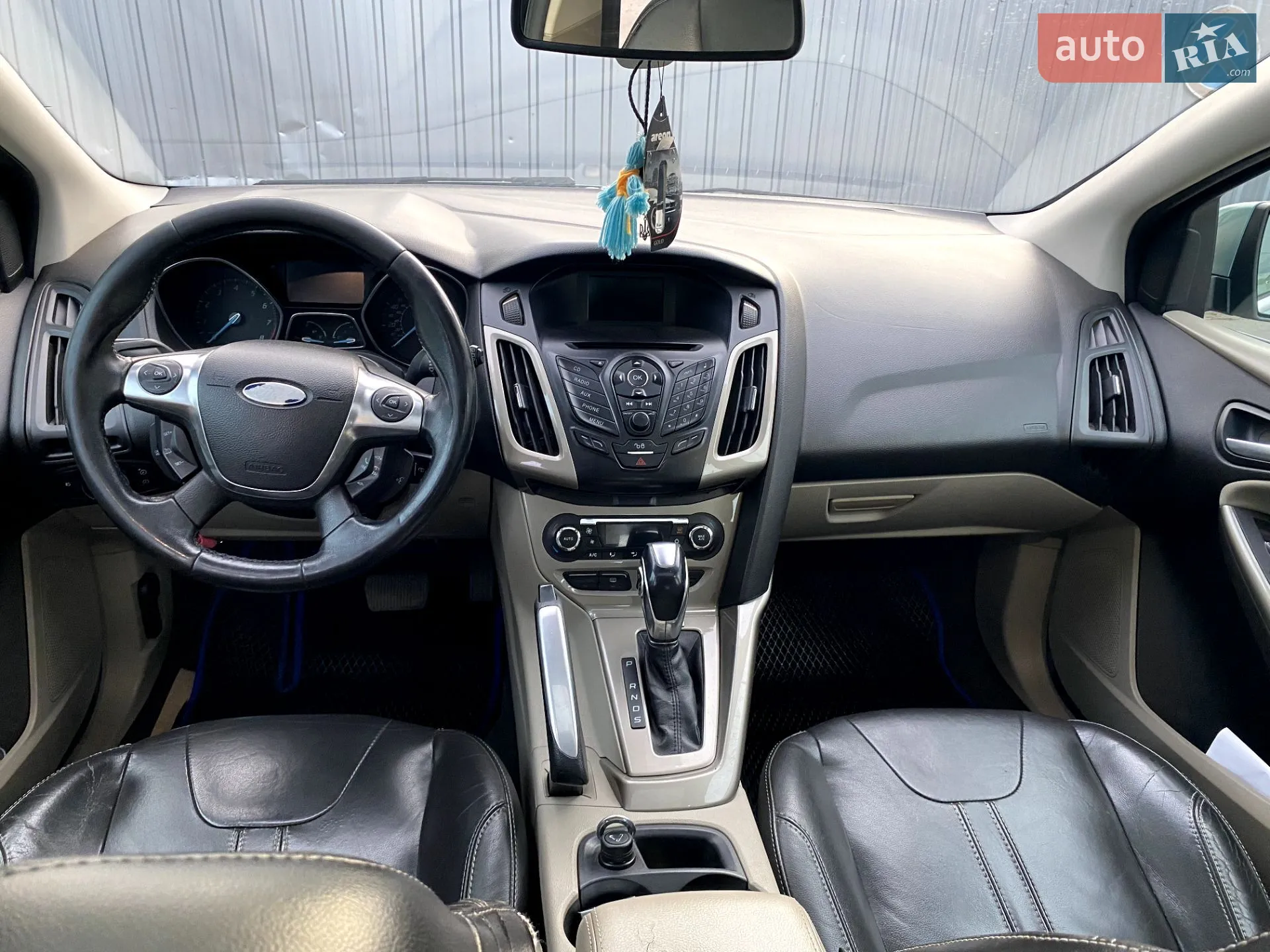 2011 Ford Focus - мініатюра 12