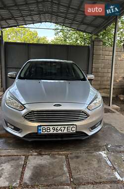 Хэтчбек Ford Focus 2017 в Каменском