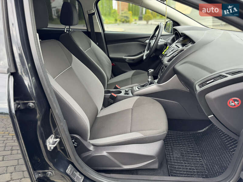 Универсал Ford Focus 2011 в Самборе фото 28 Универсал Ford Focus 2011 в Самборе