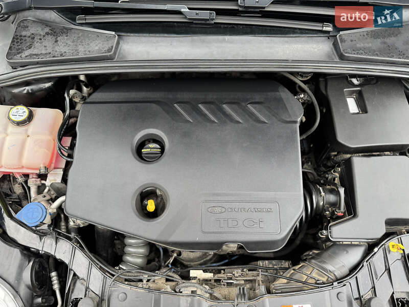 Универсал Ford Focus 2011 в Самборе фото 37 Универсал Ford Focus 2011 в Самборе