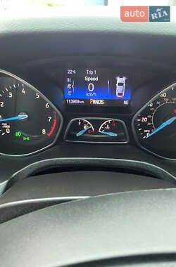 Седан Ford Focus 2015 в 