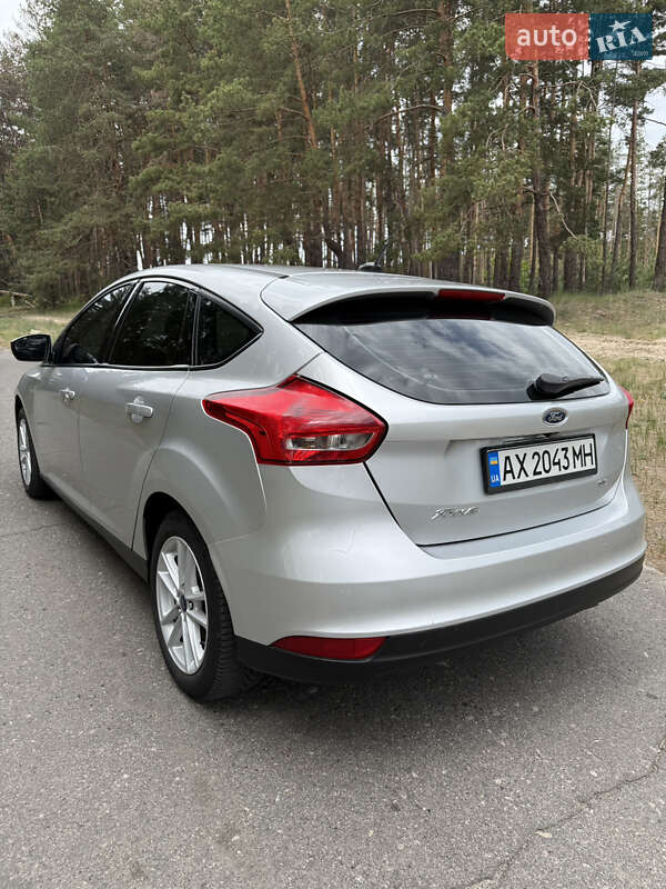 Хэтчбек Ford Focus 2018 в Червоному Донце