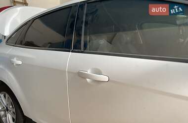 Седан Ford Focus 2017 в 