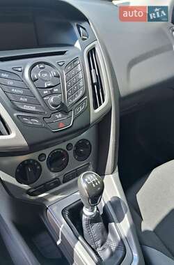 Универсал Ford Focus 2012 в 