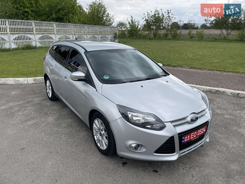 Универсал Ford Focus 2012 в 