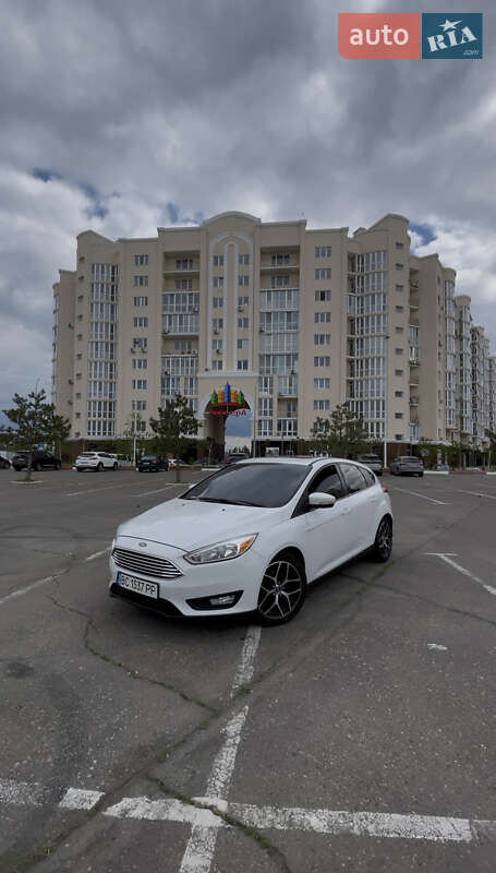 Хэтчбек Ford Focus 2017 в 