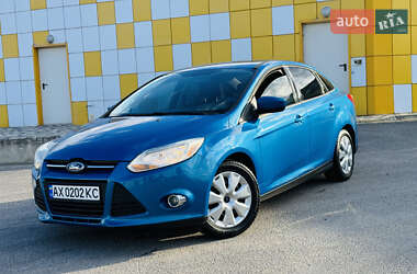 Седан Ford Focus 2011 в 