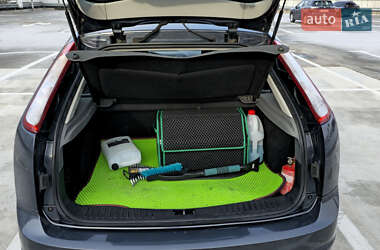 Хэтчбек Ford Focus 2008 в 