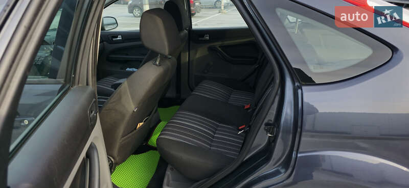 Хэтчбек Ford Focus 2008 в Киеве фото 16 Хэтчбек Ford Focus 2008 в Киеве