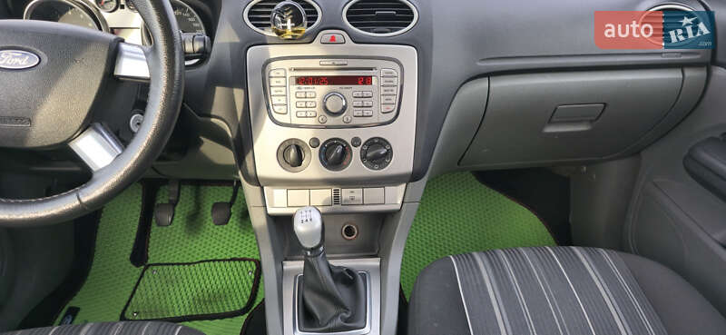 Хэтчбек Ford Focus 2008 в Киеве фото 26 Хэтчбек Ford Focus 2008 в Киеве