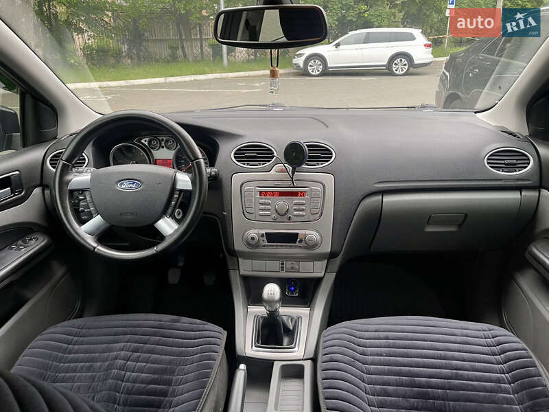 Хетчбек Ford Focus 2008 в Одесі