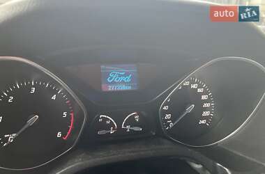 Універсал Ford Focus 2011 в 