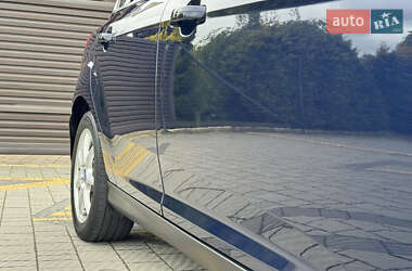 Хэтчбек Ford Focus 2012 в 