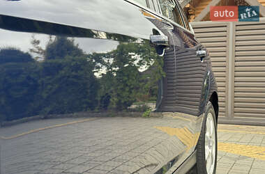 Хэтчбек Ford Focus 2012 в 