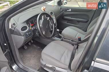 Хэтчбек Ford Focus 2007 в 