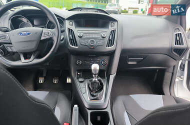 Хэтчбек Ford Focus 2018 в 