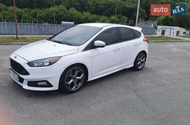 Хэтчбек Ford Focus 2018 в 