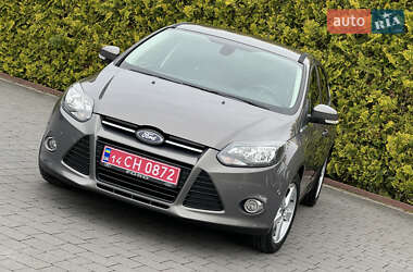 Хетчбек Ford Focus 2014 в 