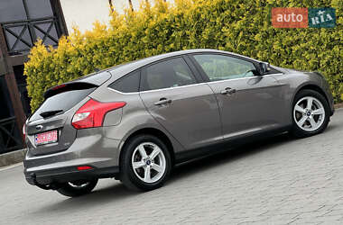 Хетчбек Ford Focus 2014 в 
