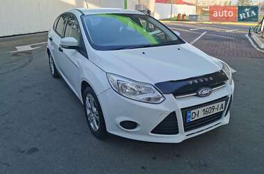 Хетчбек Ford Focus 2012 в 