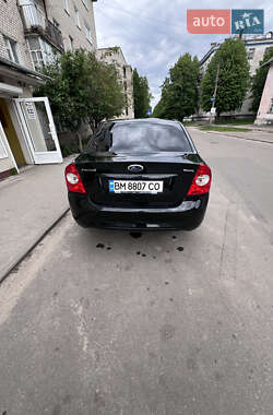 Седан Ford Focus 2010 в Шостці