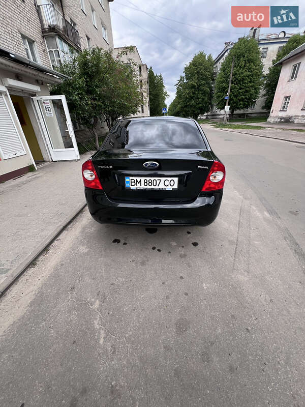 Седан Ford Focus 2010 в Шостці
