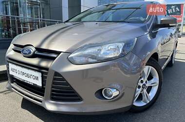 Хэтчбек Ford Focus 2013 в Киеве