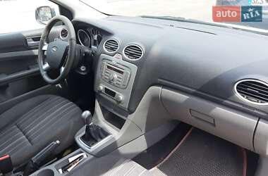 Хэтчбек Ford Focus 2008 в 