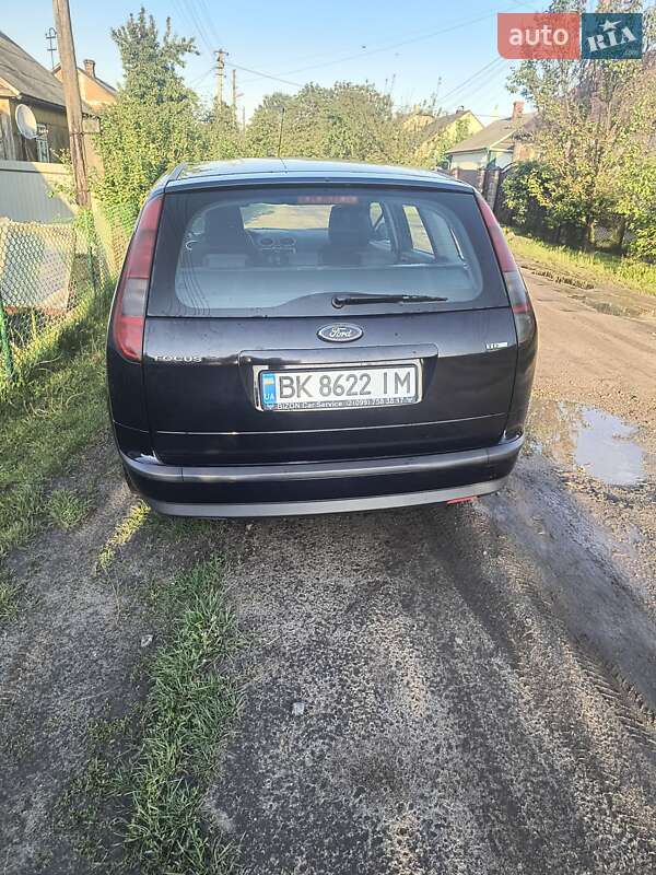 Универсал Ford Focus 2006 в Остроге