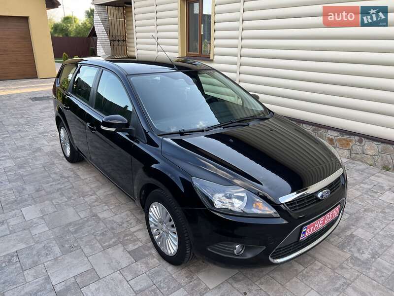 Універсал Ford Focus 2008 в Сарнах