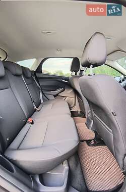 Хэтчбек Ford Focus 2017 в 
