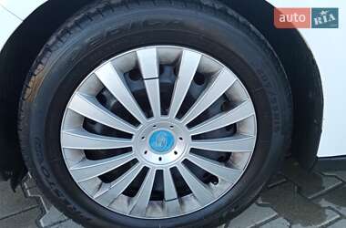 Универсал Ford Focus 2014 в 