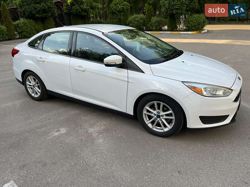 Седан Ford Focus 2017 в Киеве