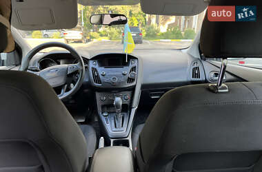 Седан Ford Focus 2017 в 